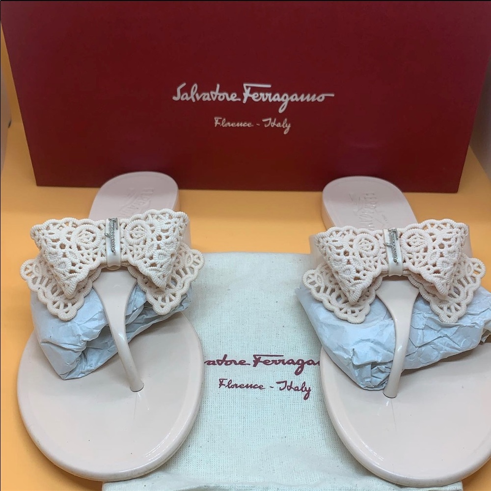 Nude Salvatore Ferragamo sandals